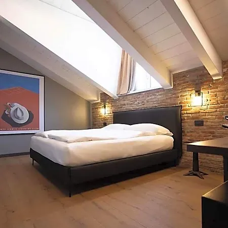 Hotel Ar Suites&art *